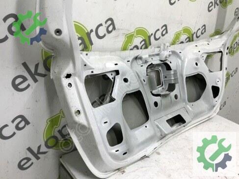 Seat Ateca Bagaj Kapağı 5P8827024 çıkma parça