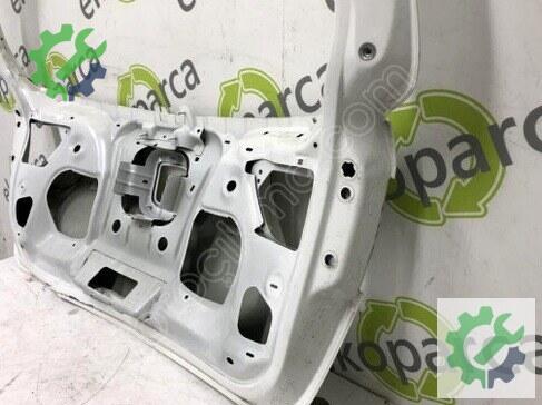 Seat Ateca Bagaj Kapağı 5P8827024 çıkma parça