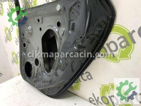Seat Arona Sağ Arka Kapı 6F9833052 çıkma parça