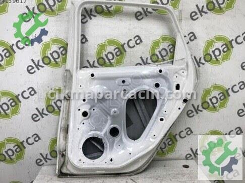 Seat Arona Sağ Arka Kapı 6F9833052 çıkma parça