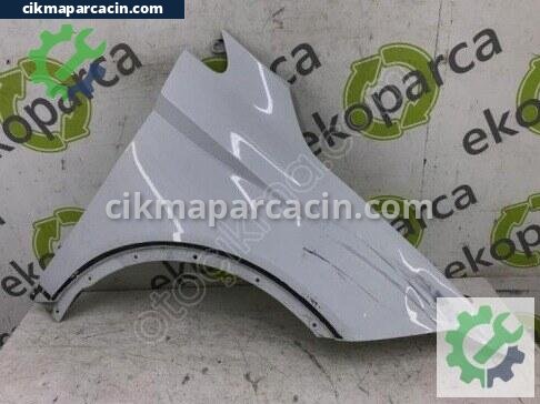 Seat Arona Sağ Ön Çamurluk çıkma parça