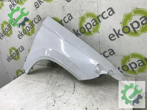 Seat Ateca Sağ Ön Çamurluk 575821106 çıkma parça