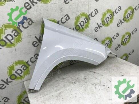 Seat Ateca Sağ Ön Çamurluk 575821106 çıkma parça