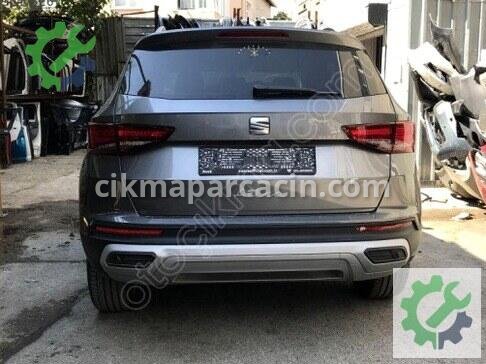 Seat Ateca Sol Ön Çamurluk 575821105 çıkma parça
