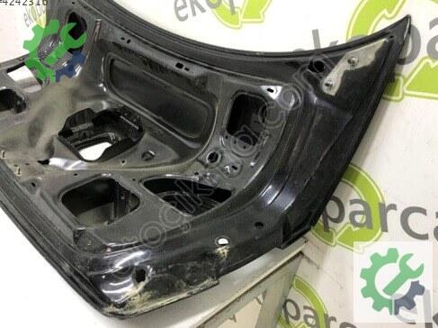 Seat Cordoba Bagaj Kapağı 6L5827025 çıkma parça