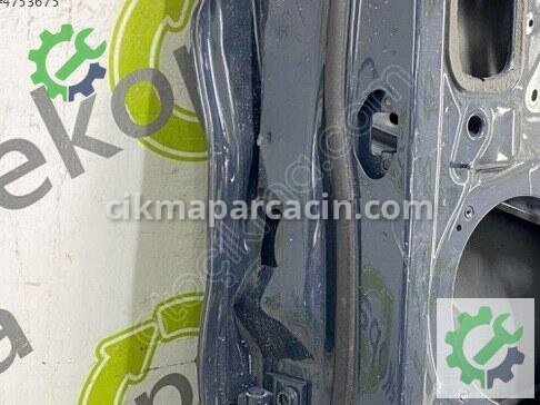 Cupra Formentor Sağ Ön Kapı 5FF831052 çıkma parça