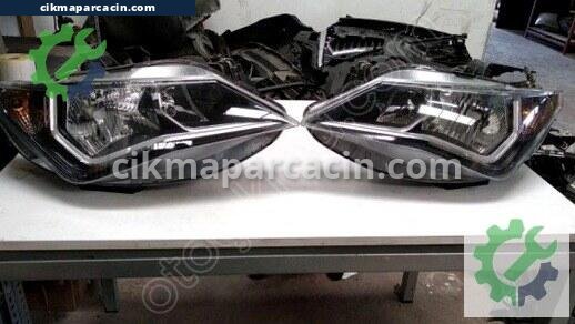 Seat Ibiza Sağ Ön Far çıkma parça