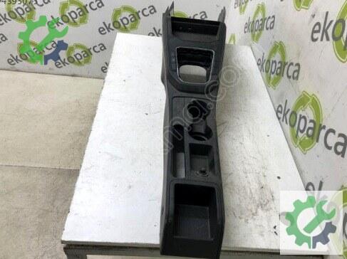 Seat Ibiza Orta Konsol 6F1863243A çıkma parça