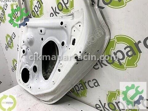 Seat Ibiza Sağ Arka Kapı 6F0833052 çıkma parça