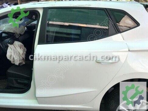 Seat Ibiza Sağ Arka Kapı 6F0833052 çıkma parça