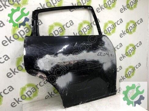Seat Leon Sağ Arka Kapı 1P0833056 çıkma parça