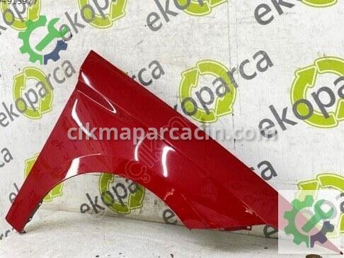 Seat Leon Sağ Ön Çamurluk 5F0821106 çıkma parça