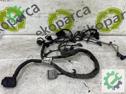 Seat Leon Motor Tesisatı 04E972627DM çıkma parça