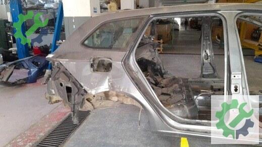Seat Leon Sağ Arka Çamurluk çıkma parça