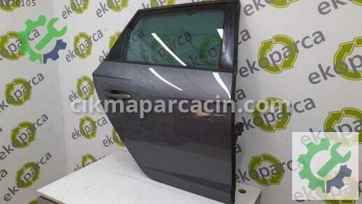 Seat Leon Sağ Arka Kapı 5F9833056 çıkma parça