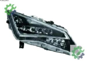 SEAT LEON 2017 2021 ÖN FAR SAĞ LEDLİ (BEYİNSİZ) 5F1941008F