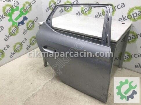 Seat Leon Sağ Arka Kapı 5FA833052 çıkma parça