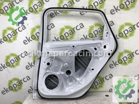 Seat Leon Sağ Arka Kapı 5FA833052 çıkma parça