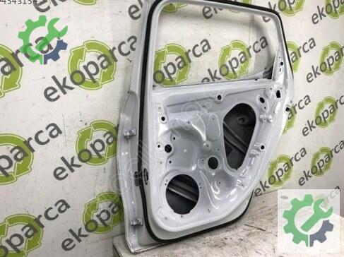 Seat Leon Sağ Arka Kapı 5FA833052 çıkma parça