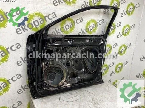 Seat Leon Sağ Ön Kapı 5FA831052 çıkma parça