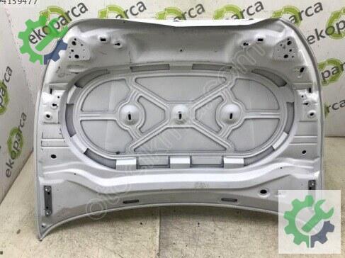 Seat Leon Kaput 5FA823031A çıkma parça