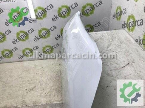 Seat Leon Kaput 5FA823031A çıkma parça