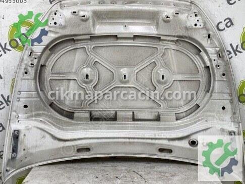 Seat Leon Kaput 5FA823031A çıkma parça