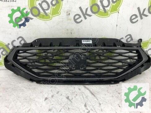 Seat Leon Ön Panjur 5FA853651G çıkma parça