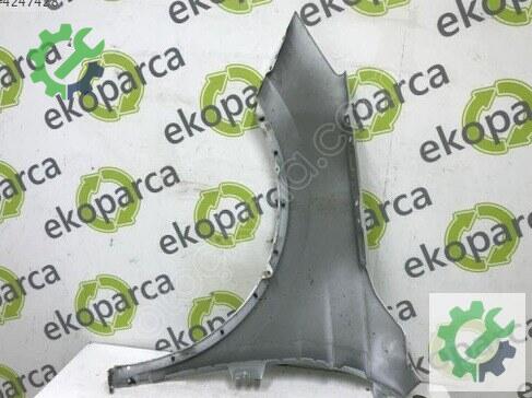 Seat Terra Sağ Ön Çamurluk 5FJ821106 çıkma parça