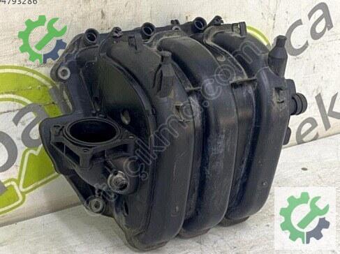 Skoda Fabia Emme Manifoldu 03E129711F çıkma parça