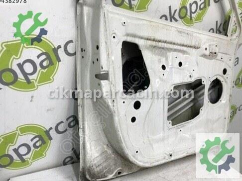 Skoda Fabia Sol Ön Kapı 5J6831051 çıkma parça