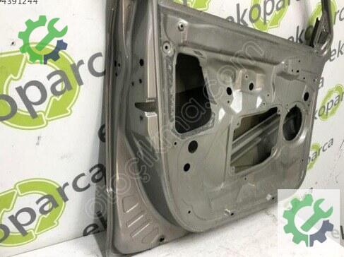 Skoda Fabia Sol Ön Kapı 5J6831051 çıkma parça