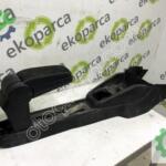 SKODA FABİA 2018 2022 ORTA KONSOL VE KOL DAYAMA SÖKME 6V0863242