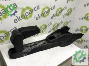 SKODA FABİA 2018 2022 ORTA KONSOL VE KOL DAYAMA SÖKME 6V0863242