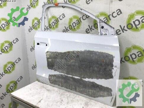 Skoda Fabia Sağ Ön Kapı 6VA831052 çıkma parça