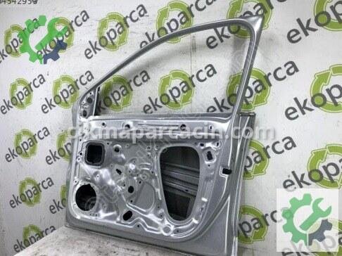 Skoda Fabia Sağ Ön Kapı 6VA831052 çıkma parça