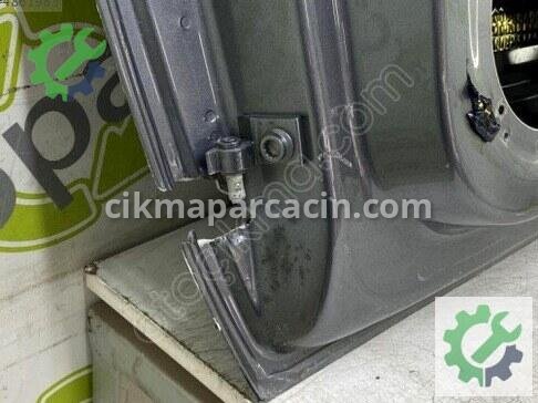 Skoda Fabia Sağ Ön Kapı 6VA831052 çıkma parça