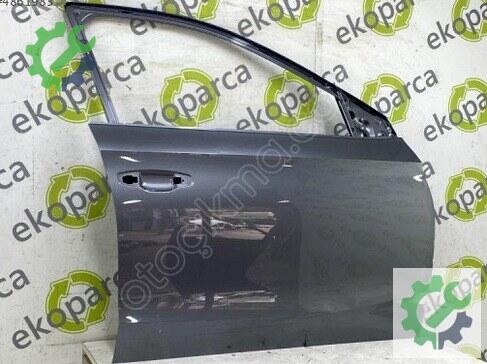 Skoda Fabia Sağ Ön Kapı 6VA831052 çıkma parça