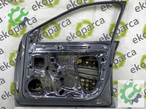 Skoda Fabia Sağ Ön Kapı 6VA831052 çıkma parça