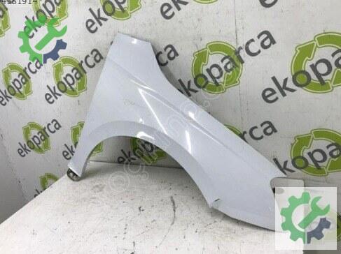 Skoda Fabia Sağ Ön Çamurluk 6VA821106 çıkma parça