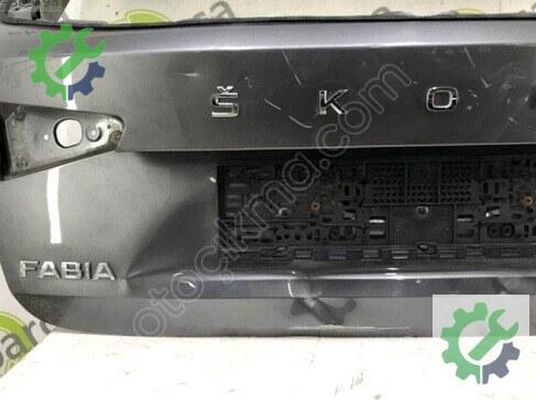 Skoda Fabia Bagaj Kapağı 6VE827023 çıkma parça