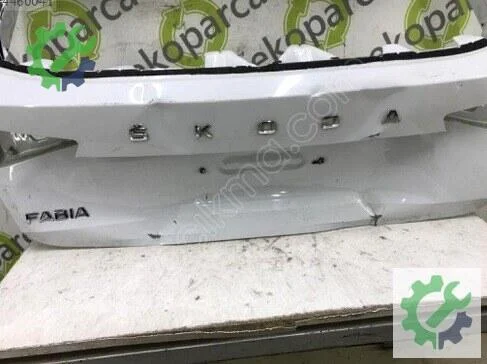 Skoda Fabia Bagaj Kapağı 6VE827023 çıkma parça
