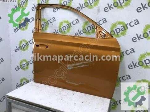 Skoda Kamiq Sağ Ön Kapı 658831052 çıkma parça