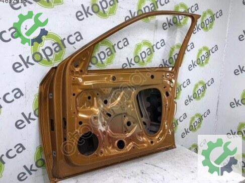 Skoda Kamiq Sağ Ön Kapı 658831052 çıkma parça
