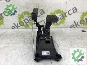 SKODA KAMİQ 2019 2026 GAZ PEDALI 2Q1723503