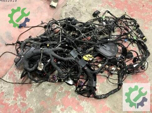 Skoda Kamiq Motor Tesisatı 05C972627D çıkma parça