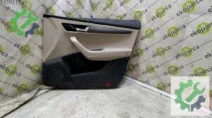 SKODA KAROQ 2017 2022 SAĞ ÖN KAPI DÖŞEME SÖKME  57B867014