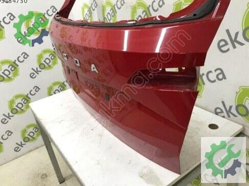 Skoda Karoq Bagaj Kapağı 57A827159 çıkma parça