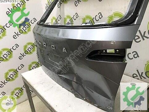 Skoda Karoq Bagaj Kapağı 57A827159 çıkma parça