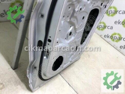 Skoda Kodiaq Sağ Arka Kapı 565833056 çıkma parça